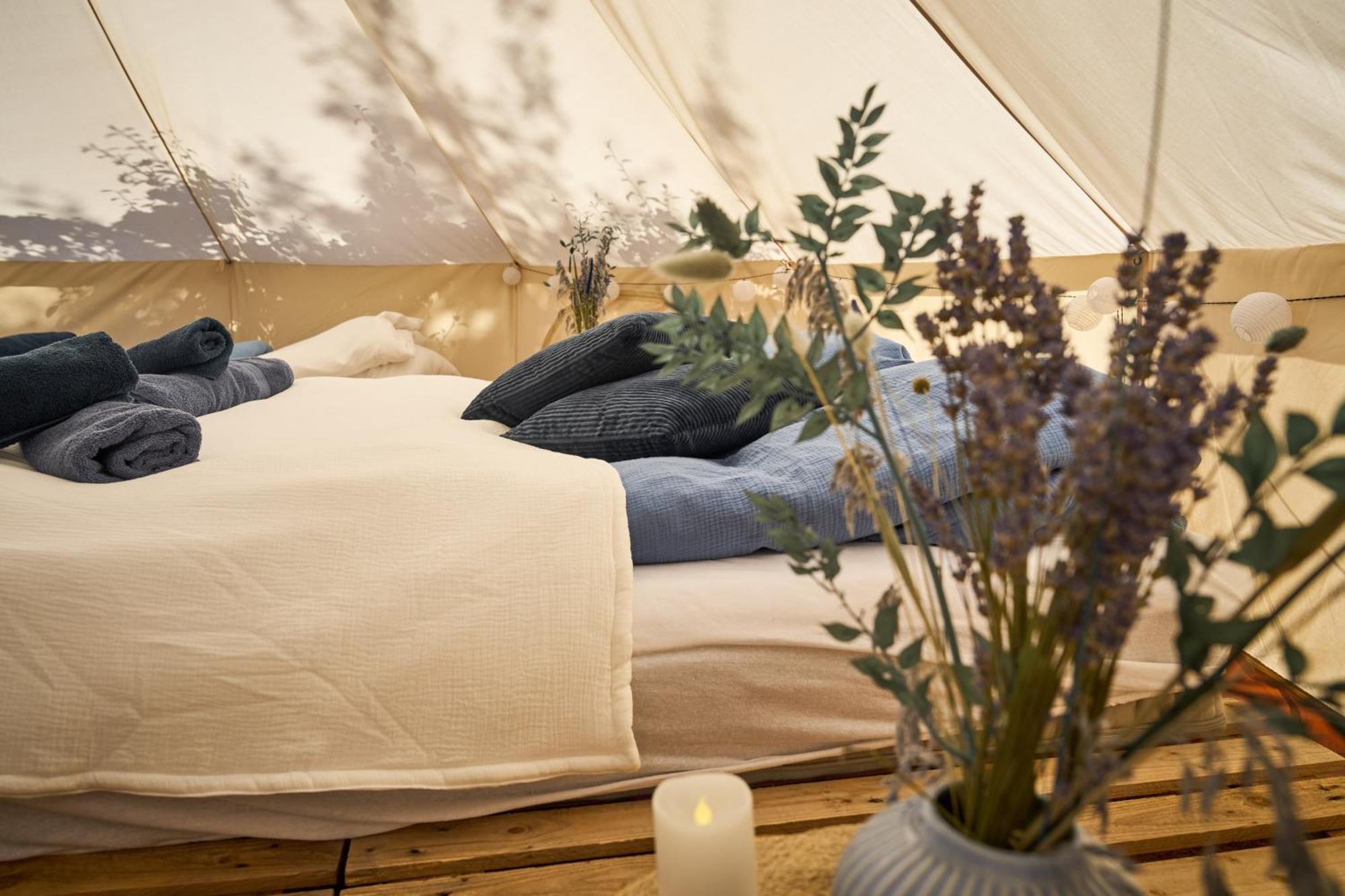 Hesselgaard Glamping Otel Dalby Dış mekan fotoğraf